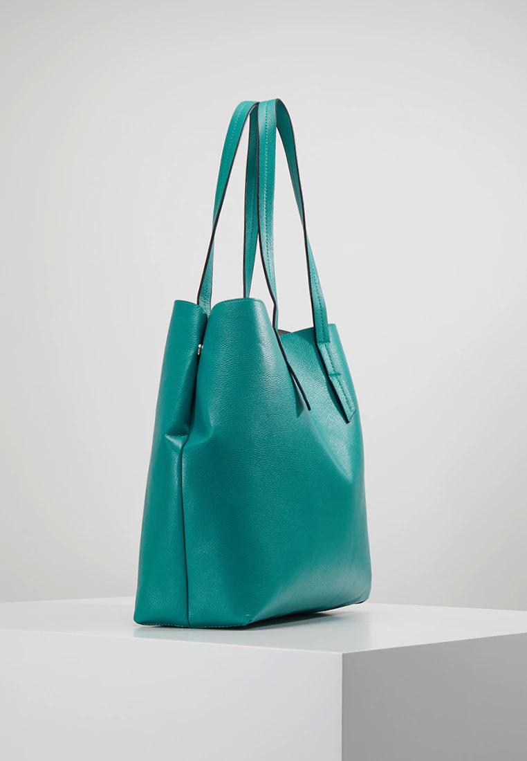 Moschino sky bag - Image 3