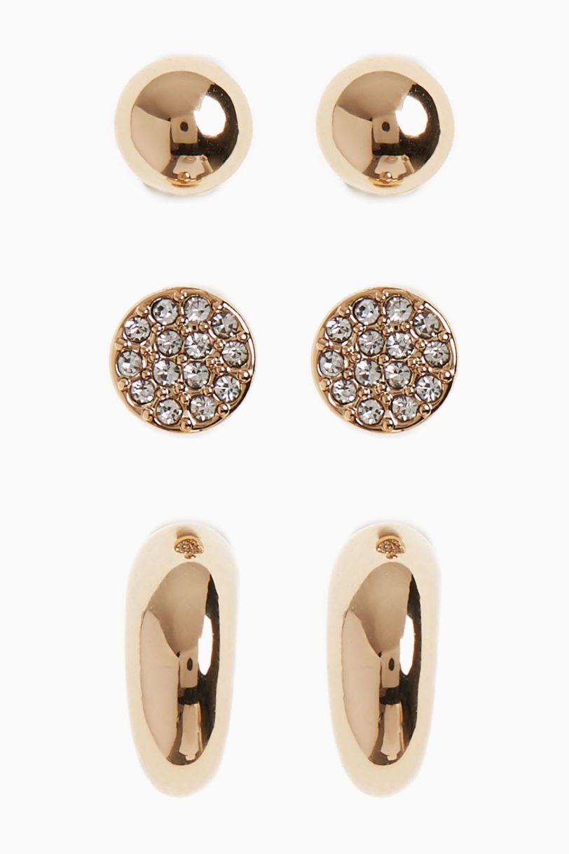 Gold earrings set
