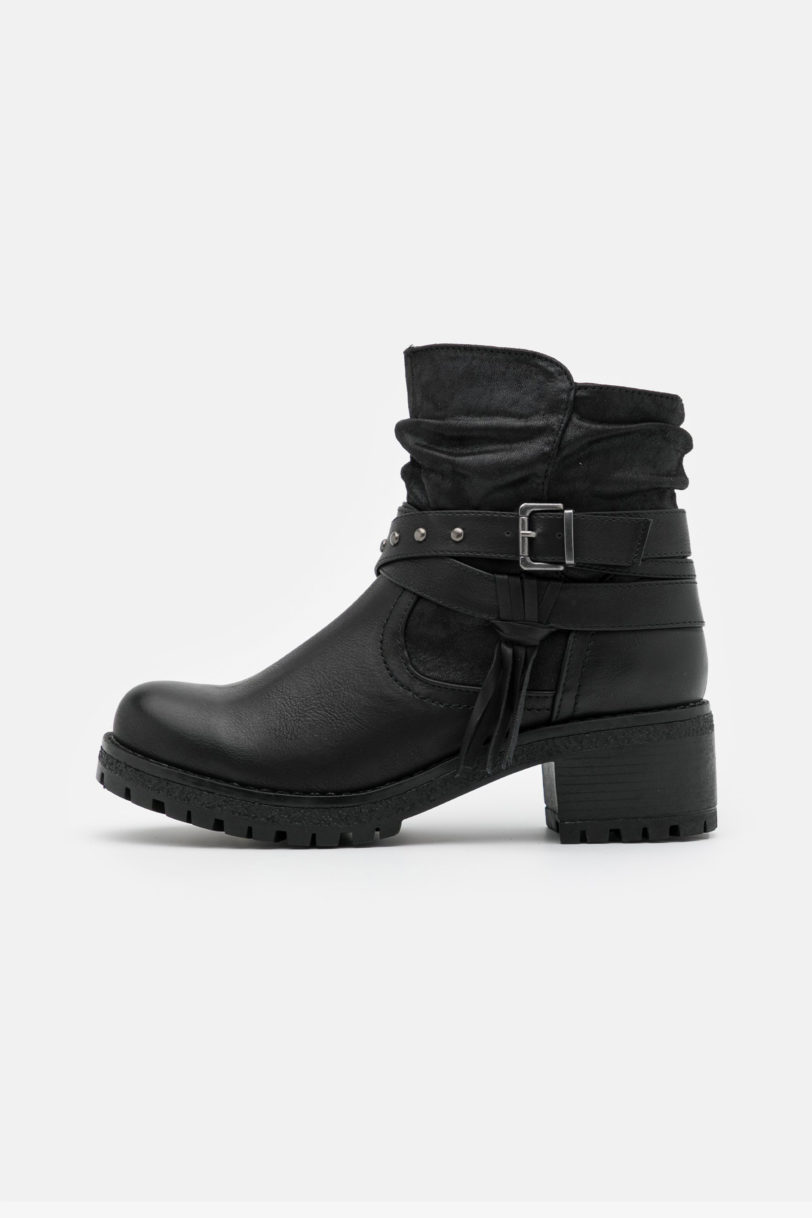 Black boots