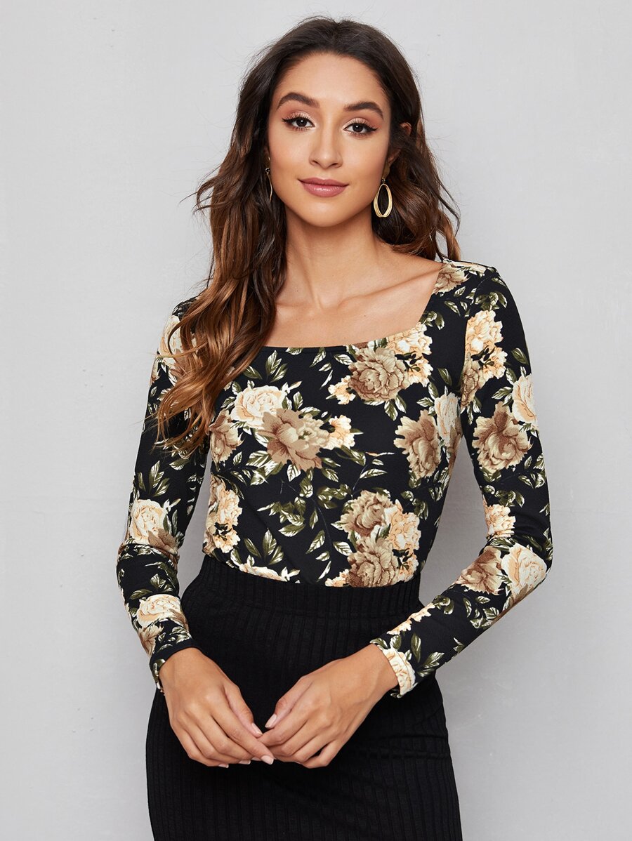 Slim floral black shirt